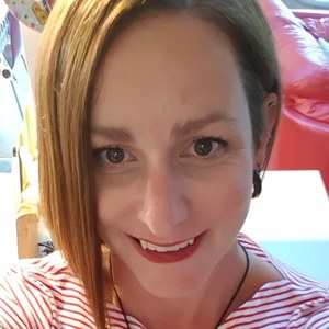 LizDeSaulles's avatar